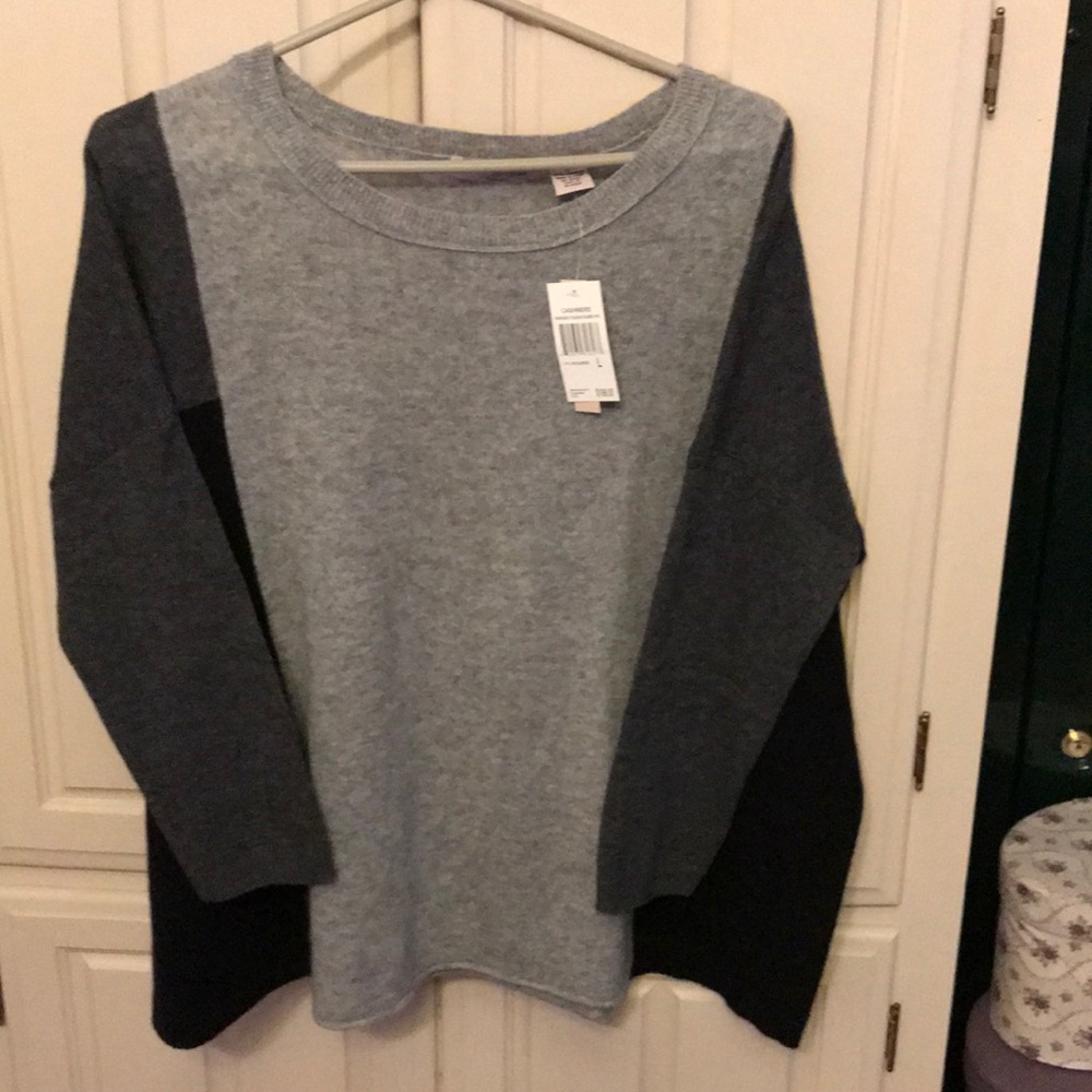 Cashmere sweater